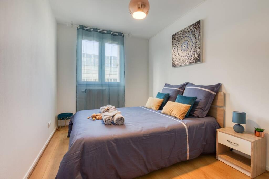 L'Elysee - Easy Check-In - Arrivee Autonome - Place Parking Privative - T2 Surequipe - Wifi - Netflix Apartment Courcouronnes ภายนอก รูปภาพ